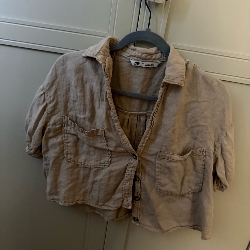 Zara Light Brown Cropped Button-Up Shirt